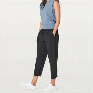 Lululemon | Keep It Classic Crop Jogger *23" Black